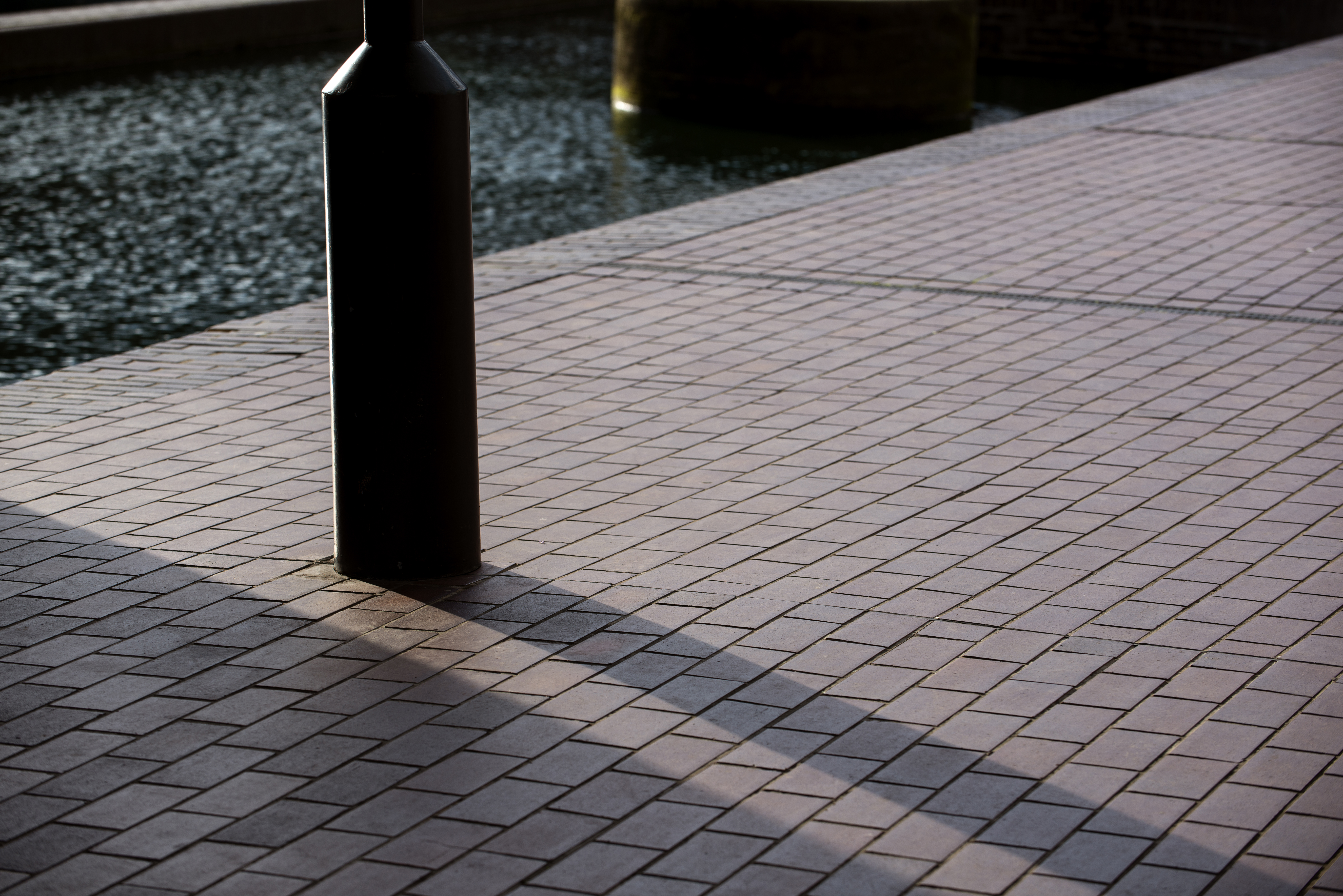 architecture-shadows-day-city